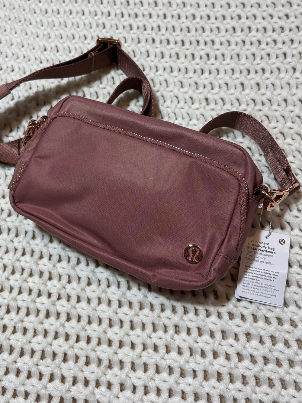 NWT lululemon spiced chai/rose gold everywhere crossbody bag 2L